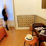Hall Chiado 4* Lissabon