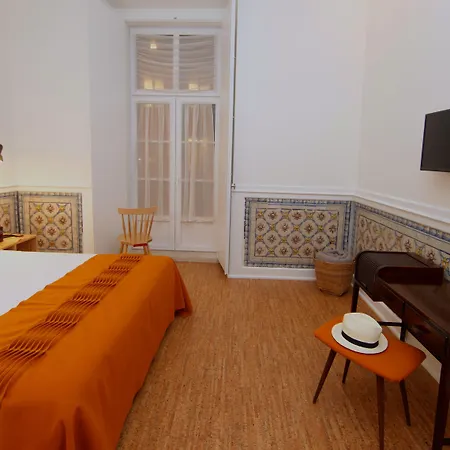 Hall Chiado 4* Lissabon