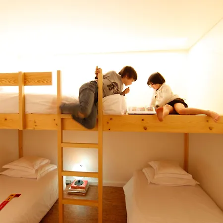 Hall Chiado Lissabon