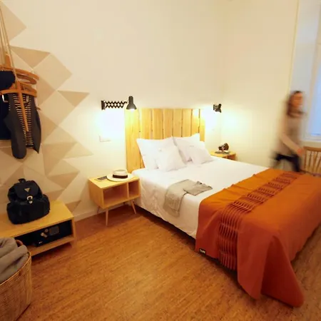 Penzion Hall Chiado 4*