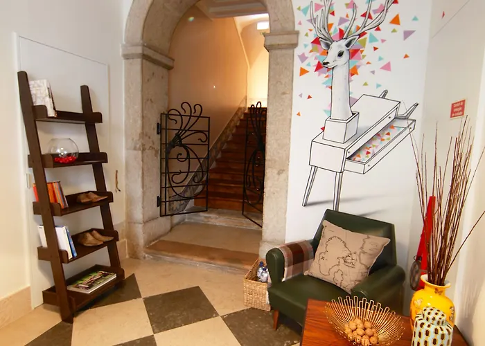 Hall Chiado 4*